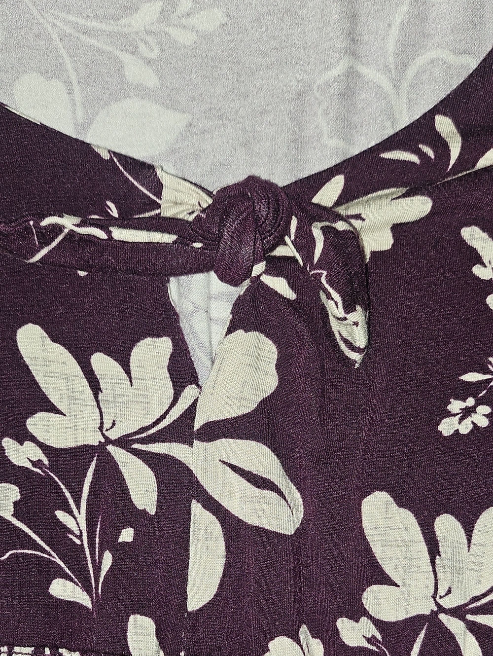 Torrid Tie Front Short Sleeve Babydoll Peplum Top- Plum Floral 1X - Picture 7 of 10